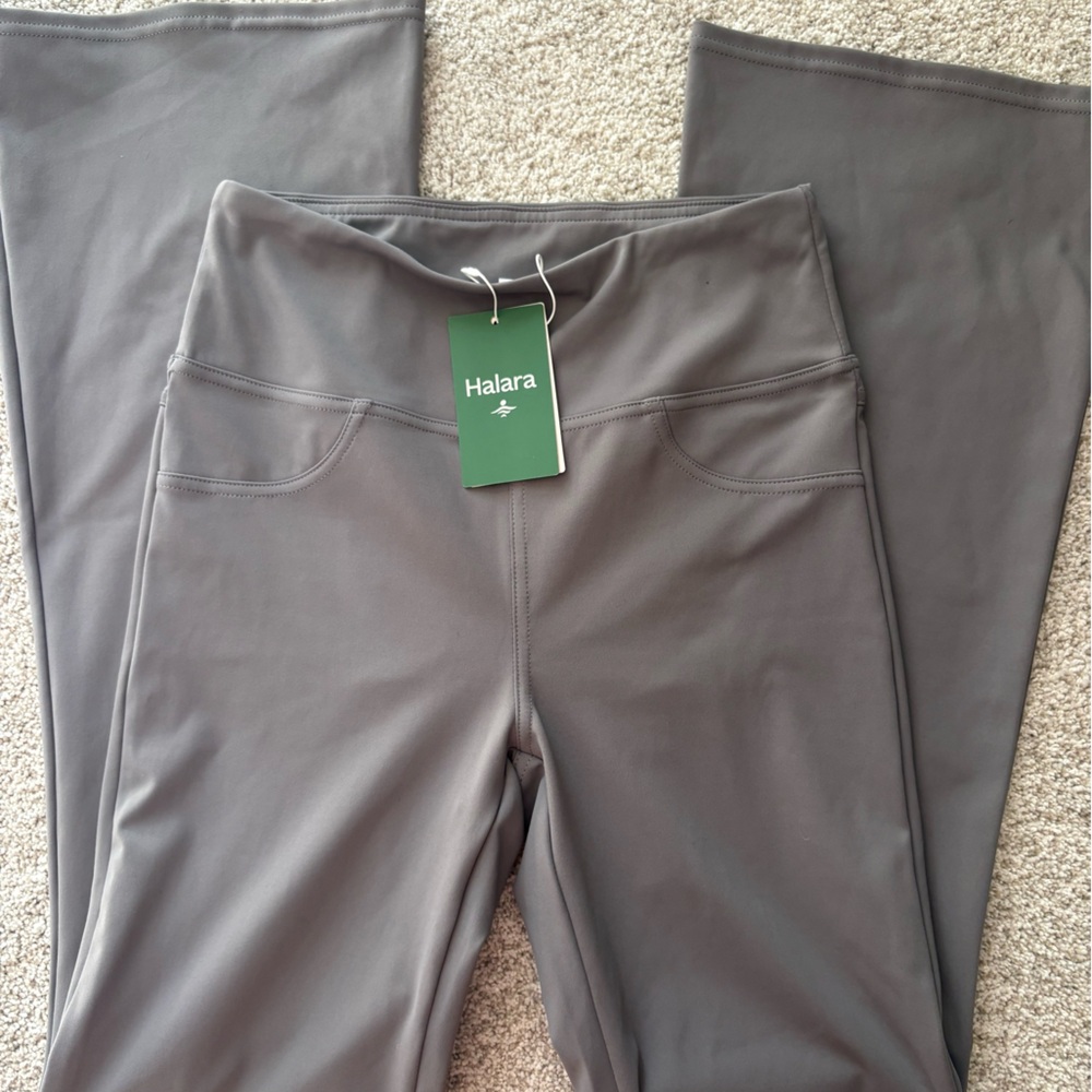 NWT HALARA Halo Tek High Waist Pocket Flare Leggings - Picture 3 of 8